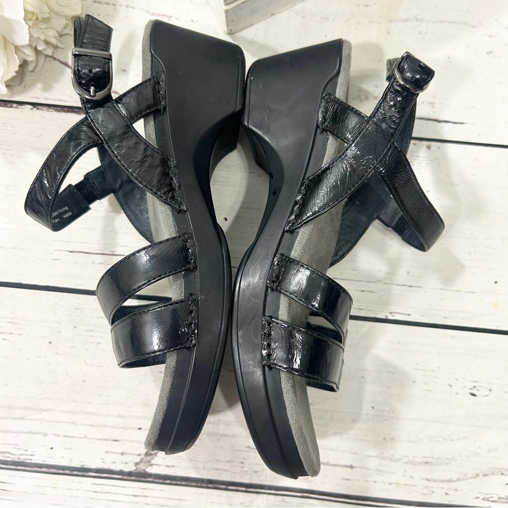 Dansko Surraya black comfort sling ankle strap sandals - Picture 5 of 7